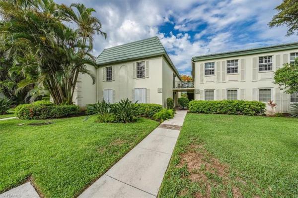 Naples Bath & Tennis Club, 121 Bob O Link Way #21B, Naples, Florida 34105, image 1