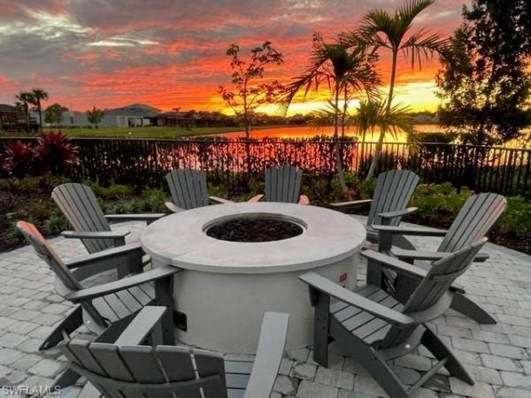 Manatee Cove, 1936 Yellowfin Cir, Naples, Florida 34114, image 1
