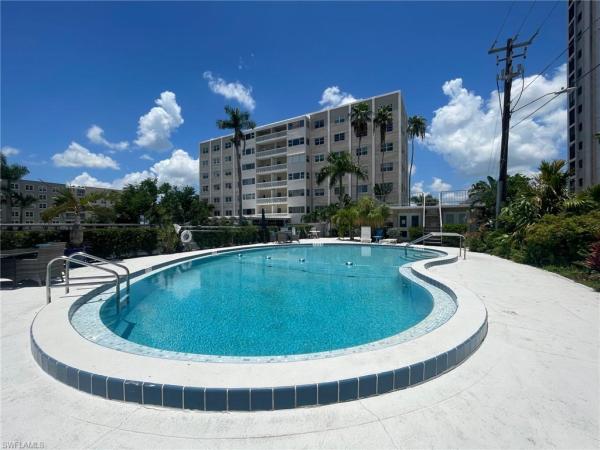 Riverside Club, 1900 Clifford St #203, Fort Myers, Florida 33901, image 1