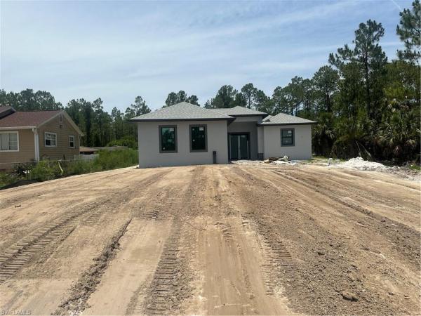 Golden Gate Estates, 2045 Della Dr, Naples, Florida 34117, image 1