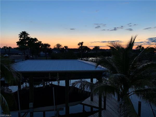 Oak Street, 855 Oak St, Fort Myers Beach, Florida 33931, image 1