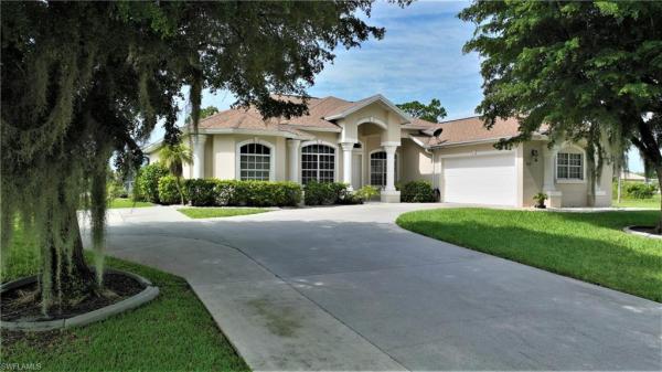 Mirror Lakes, 642 Parkdale Blvd, Lehigh Acres, Florida 33974, image 1