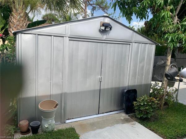 Bowling Green, 1624 North Dr, Fort Myers, Florida 33907, image 1