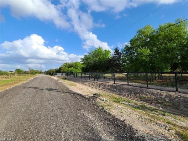 Willow Brook Farms, 17230 Willow Brook Ln, Fort Myers, Florida 33913, image 1