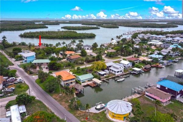 Goodland Isles, 727 Palm Point Dr, Goodland, Florida 34140, image 1