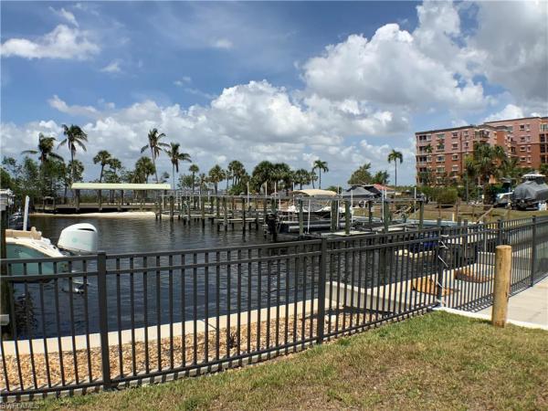 Cardinal Cove, 5455 Peppertree Dr #7, Fort Myers, Florida 33908, image 1