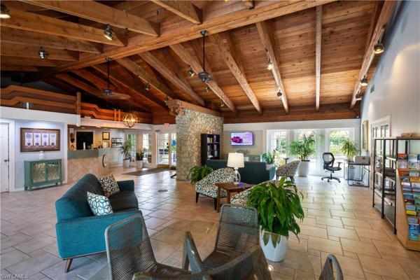 Park Shore Resort, 600 Neapolitan Way #149, Naples, Florida 34103, image 1