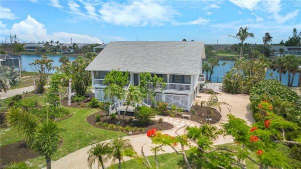 Little Lake Murex, 3302 Twin Lakes Ln, Sanibel, Florida 33957, image 1