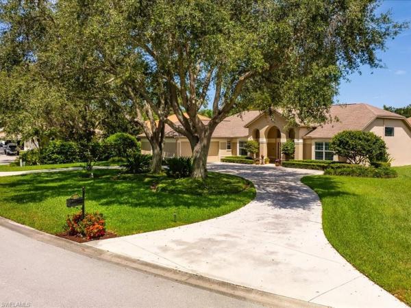 Mill Run At The Crossings, 1925 Blackstone Cir, Naples, Florida 34109, image 1