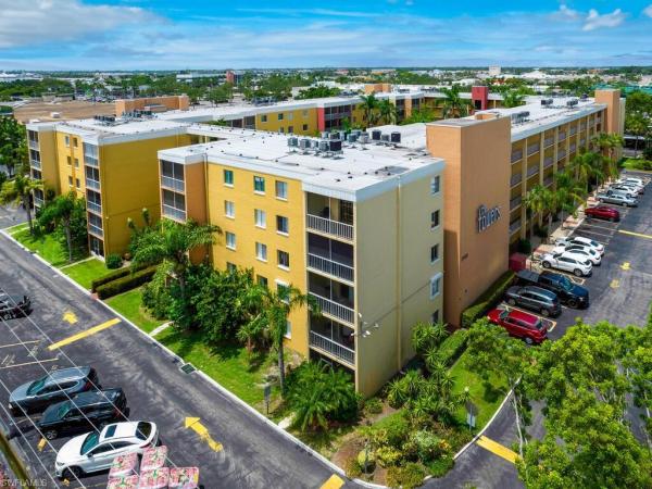 The Towers, 2366 Mall Dr #319, Fort Myers, Florida 33901, image 1