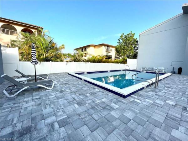 Wiggins Pass West, 826 Wiggins Pass Rd #219, Naples, Florida 34110, image 1