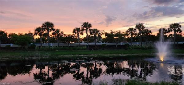 Avery Square, 7225 Wilton Dr, Naples, Florida 34109, image 1