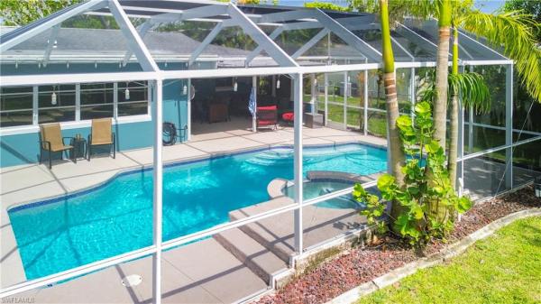 McGregor Gardens, 6354 S Saint Andrews Cir, Fort Myers, Florida 33919, image 1
