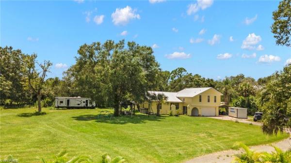 Alva Residential, 19140 Palm Beach Blvd, Alva, Florida 33920, image 1