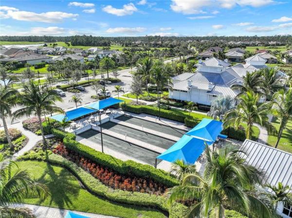 Greyhawk At Golf Club Of The Everglades, 9554 Everglades Dr, Naples, Florida 34120, image 1