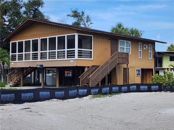 Eucalyptus Park, 121-123 Eucalyptus Ct, Fort Myers Beach, Florida 33931, image 1