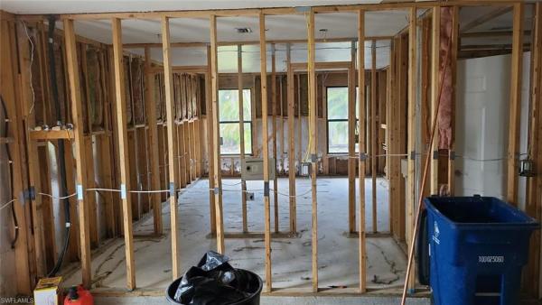 Island Park Woodlands, 17585 Taylor Dr, Fort Myers, Florida 33908, image 1