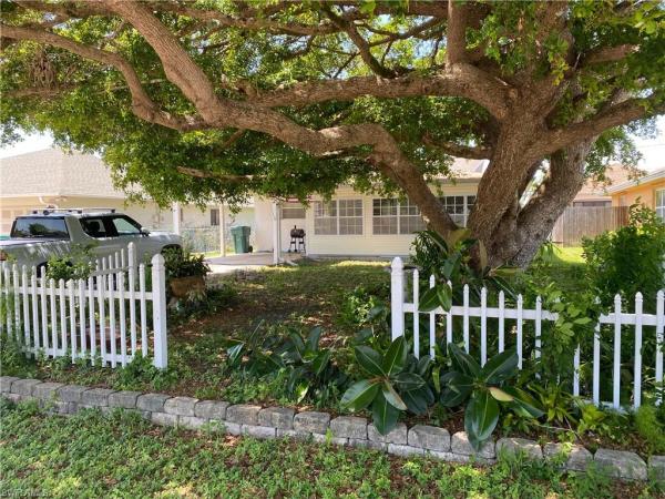 Naples Park, 615 N 102nd Ave, Naples, Florida 34108, image 1
