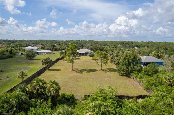 Riverdale Ranches, 4585 Skates Cir, Fort Myers, Florida 33905, image 1