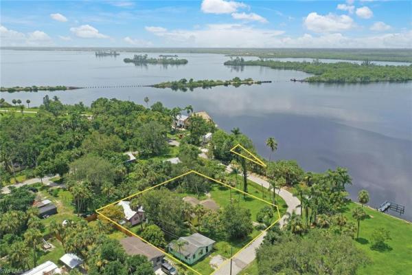 Russell Park, 4844-4846 Riverside Dr, Fort Myers, Florida 33905, image 1