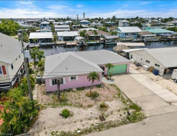 Island Harbors, 2733 Bruce St, Matlacha, Florida 33993, image 1