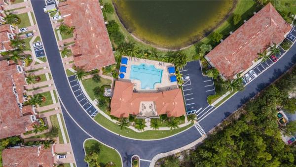 Garden Homes At Livingston Lakes, 15106 Palmer Lake Cir #105, Naples, Florida 34109, image 1