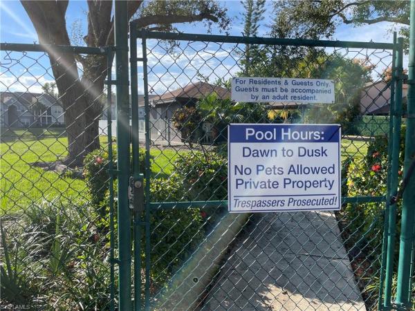 Pine Grove Townhouses, 7121 Penner Ln #11, Fort Myers, Florida 33907, image 1