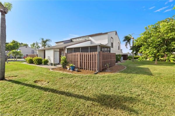 Sandalwood Estates, 8835 Somerset Blvd, Fort Myers, Florida 33919, image 1