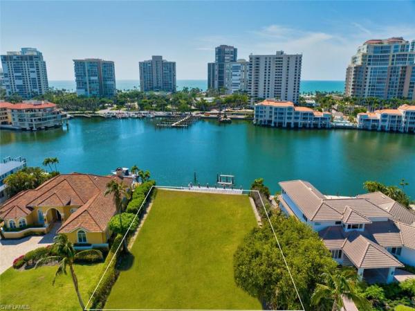 Park Shore, 315 Neapolitan Way, Naples, Florida 34103, image 1