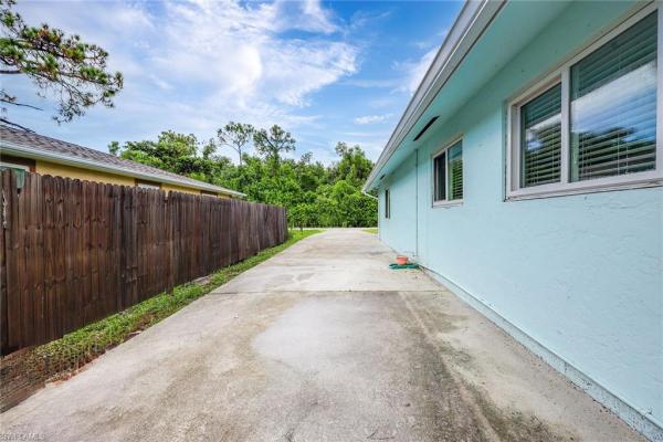 Trail Acres, 153 6th St, Naples, Florida 34113, image 1