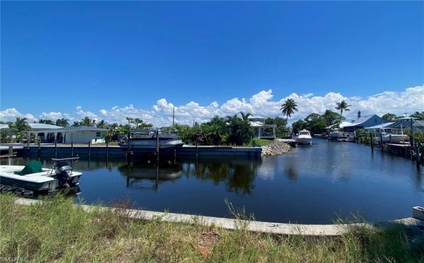 Gulf Shores, Lot 2 Lakeview Dr, Naples, Florida 34112, image 1
