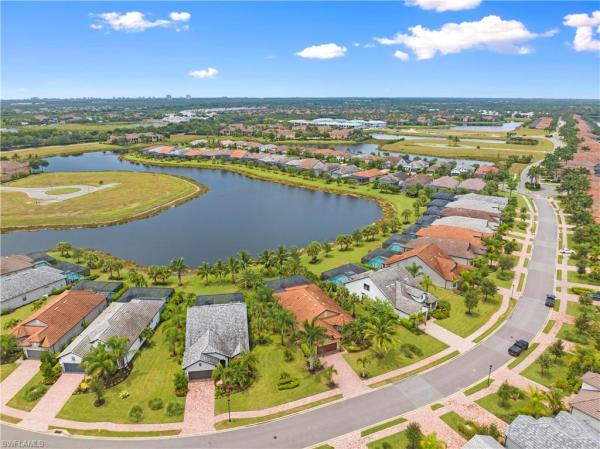 Amaranda, 2739 Aviamar Cir, Naples, Florida 34114, image 1