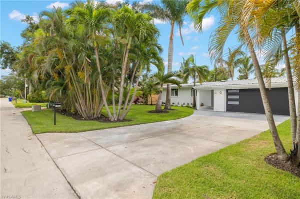 Seminole Estates, 1110 Vesper Dr, Fort Myers, Florida 33901, image 1