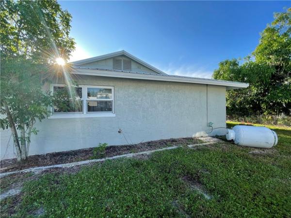 Linda Loma, 11331 Luanne Ln, Fort Myers, Florida 33908, image 1