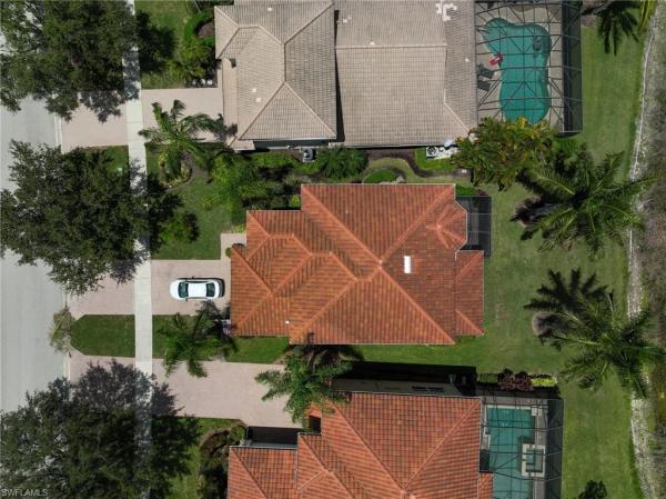 Valencia Country Club, 1582 Double Eagle Trl, Naples, Florida 34120, image 1