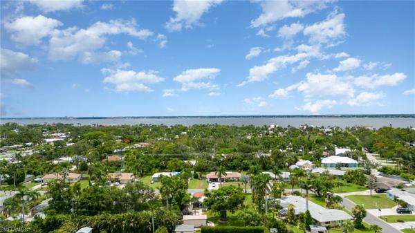 McGregor Gardens, 6214 N Saint Andrews Cir, Fort Myers, Florida 33919, image 1