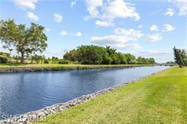 Valley Stream, 600 Valley Stream Dr #F2, Naples, Florida 34113, image 1