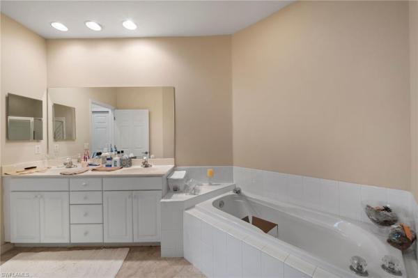 Wedgewood At Vanderbilt Country Club, 8525 Danbury Blvd #204, Naples, Florida 34120, image 1