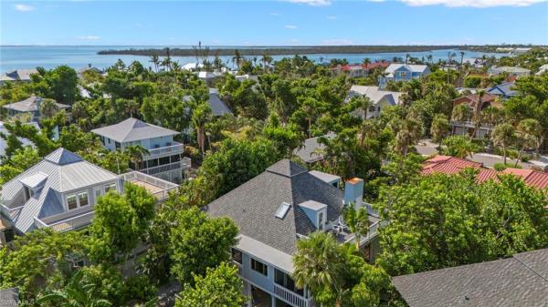 Sunset Captiva, 32 Urchin Ct, Captiva, Florida 33924, image 1