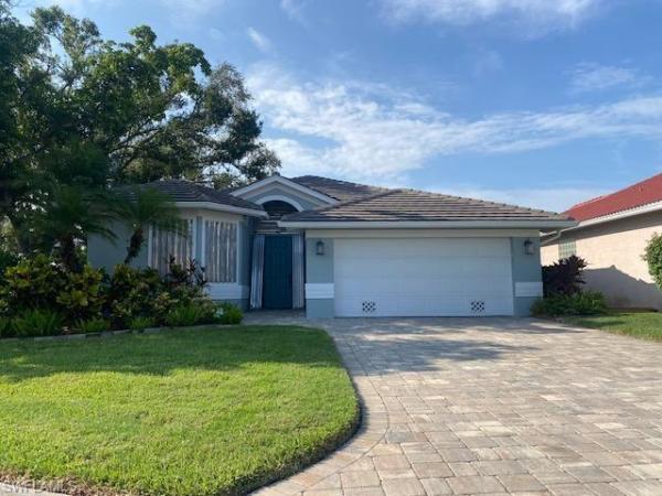 Mariners Cove Village, 9509 Mariners Cove Ln, Fort Myers, Florida 33919, image 1