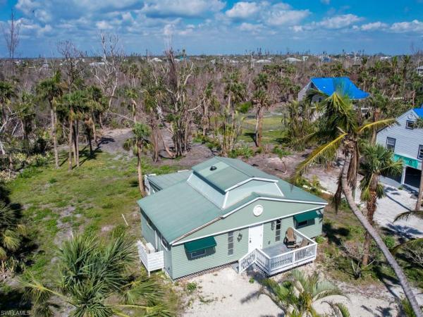 Sanibel Pines, 1835 Ardsley Way, Sanibel, Florida 33957, image 1