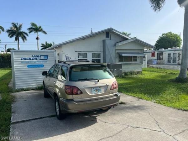 Iona Gardens, 12120 Palm Dr, Fort Myers, Florida 33908, image 1