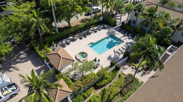 Castleton Gardens At Olde Naples, 980 S 7th Ave #203, Naples, Florida 34102, image 1