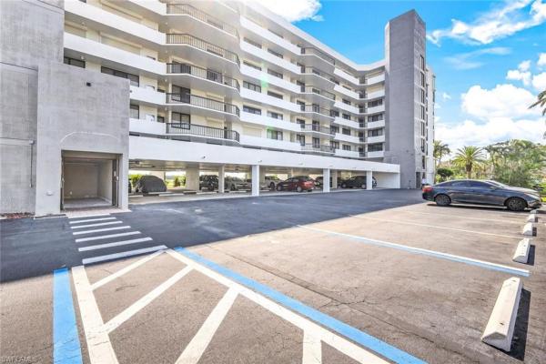 The Palms Of Bay Beach, 4253 Bay Beach Ln #5B, Fort Myers Beach, Florida 33931, image 1