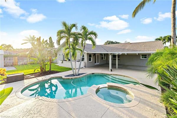 Willoughby Acres, 118 Erie Dr, Naples, Florida 34110, image 1