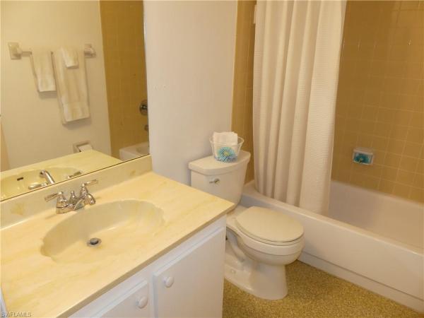 Country Club Manor, 5419 Rattlesnake Hammock Rd #102F, Naples, Florida 34113, image 1