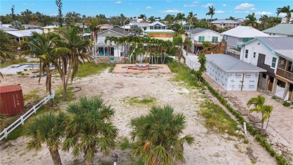 Gulf Heights, 5551 Estero Blvd, Fort Myers Beach, Florida 33931, image 1