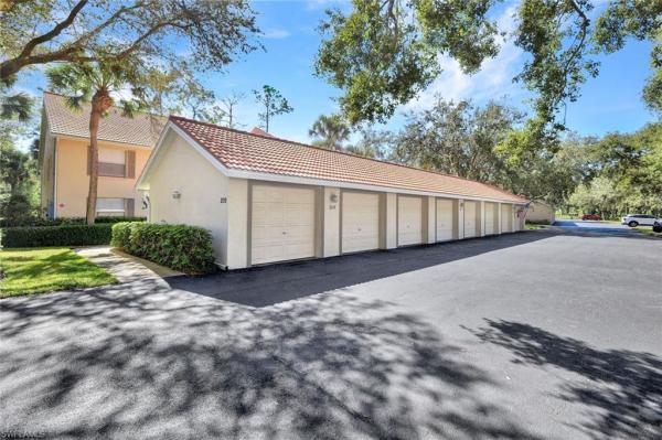 Sherwood, 209 Robin Hood Cir #104, Naples, Florida 34104, image 1