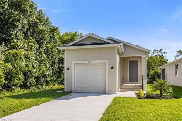 Trail Acres, 198 2nd St, Naples, Florida 34113, image 1