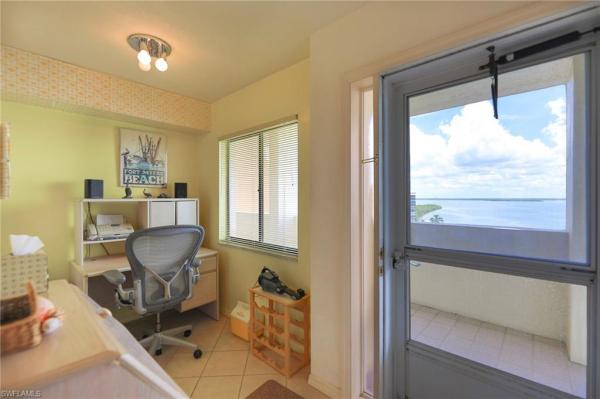 Harbour Pointe At Bay Beach, 4265 Bay Beach Ln #722, Fort Myers Beach, Florida 33931, image 1